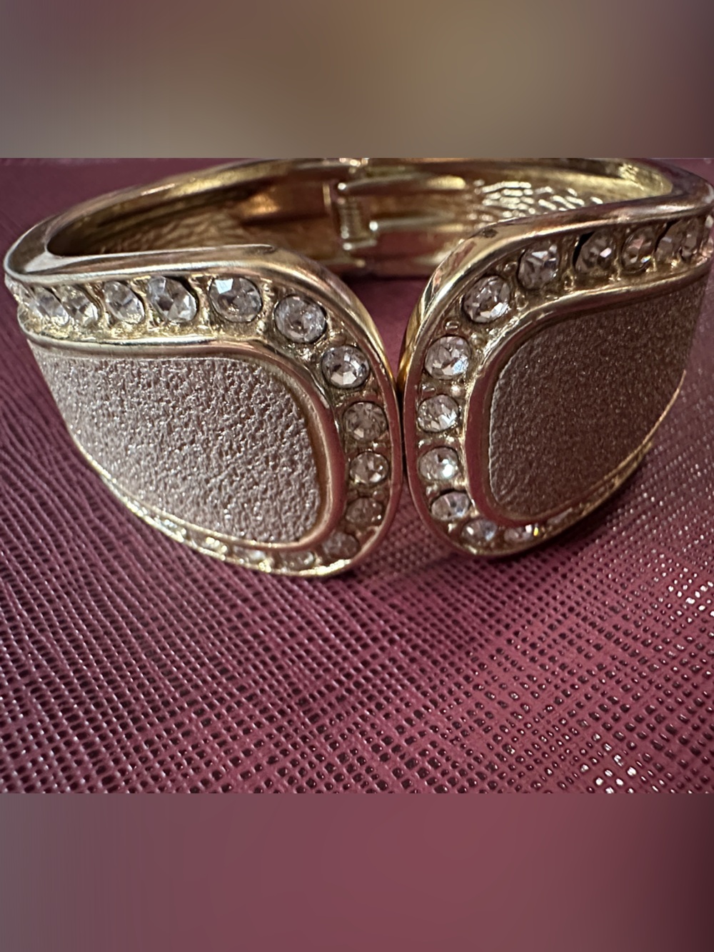 Tuscan 2000s Gold Toned Crystal-Accent Women's Bracelet y2k bracelet tuscan mom